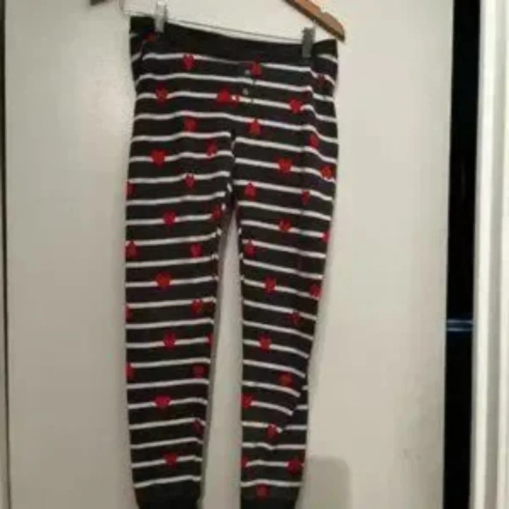 Heart-Themed Maternity Pajamas by Old Navy Size Medium (Gently-Used)‎